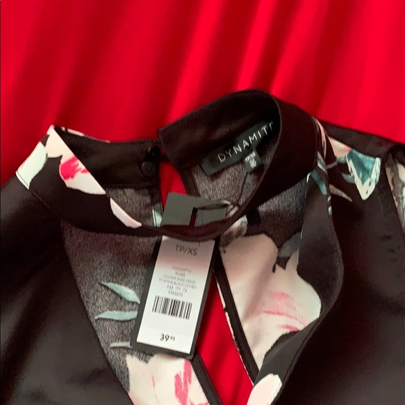 Dynamite Keyhole Sleeveless Mini Dress - Picture 3 of 3